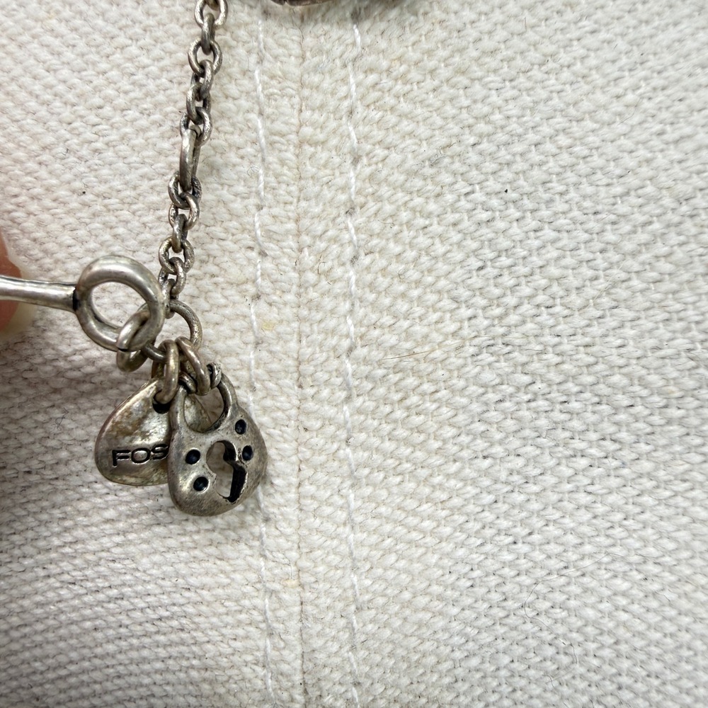 FOSSIL Bird‎ Charm Necklace Silver Tone Dangle Key Lock Pendant Whimsy - Picture 7 of 9